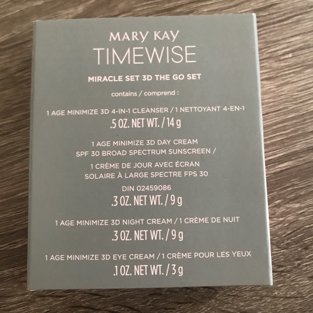 Mary Kay Timewise Miracle Set 3D The Go Set